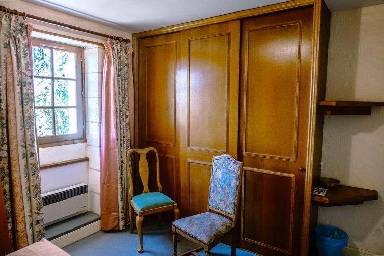 Templars%20Castle%20La%20Course%20Eperdue%2C%20Room%2015%2C%20french%20chateaux%20for%20rent%2C%20holiday%20chateau%20france%2C%20renting%20a%20castle%20in%20france%20%284%29